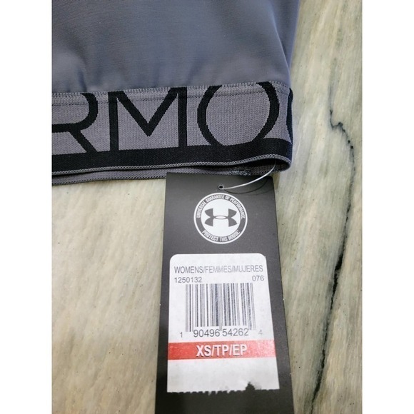 Under Armour Gray Black Sports Bra XS NWT - Picture 6 of 9
